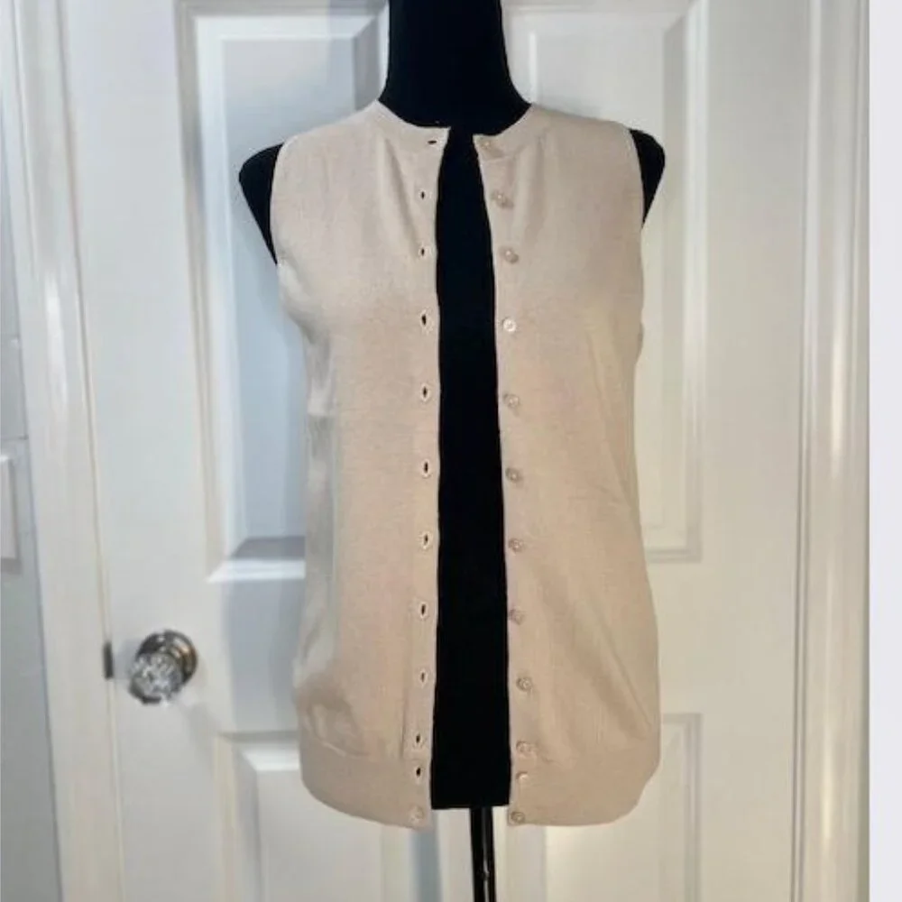 By Anthropologie Cashmere Blend Cardigan Sweater Tank in Cream –Size Small – NWT